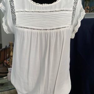White crop sleeve top size M